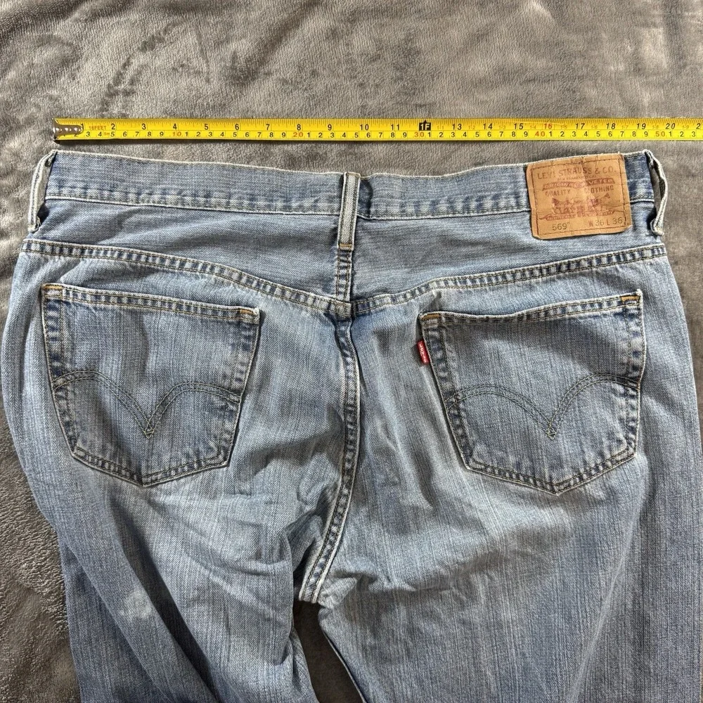 Vtg Levis 569 Jeans Mens 38x36 Blue‎ Faded Denim Loose Straight Streetwear Y2K
